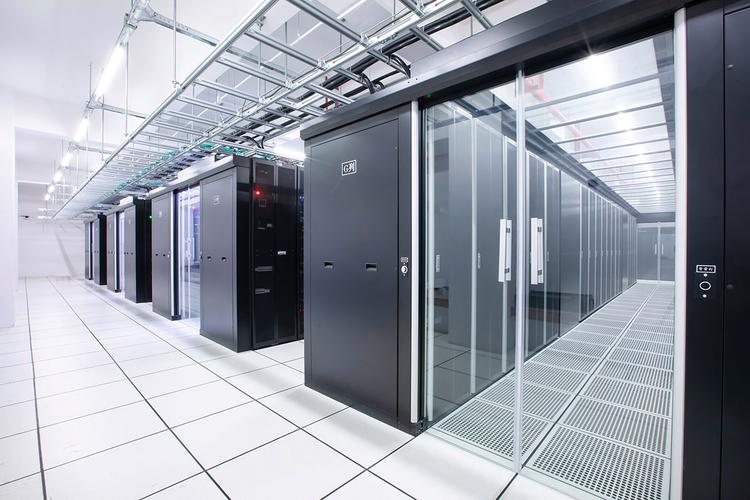基础电信业务经营许可 自有与联合运营数据中心的基础设施优势